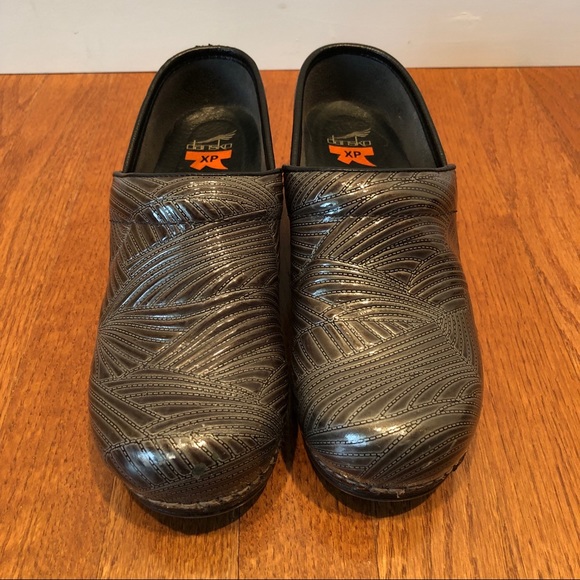 dansko dorothy 37